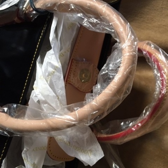 Dooney & Bourke Janine Satchel- patent onyx - Picture 5 of 6